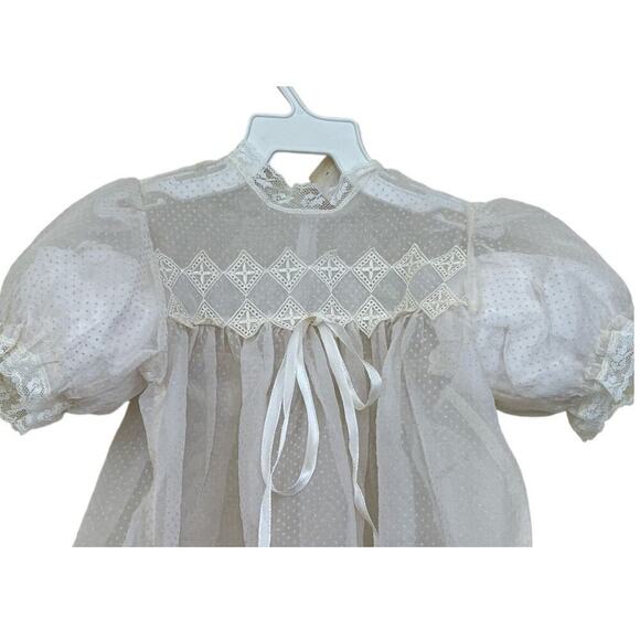 Madonna white dotted swiss christening gown, delicate, sheer, baptism, vintage - Picture 3 of 6